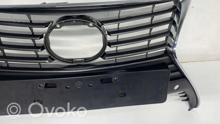 Lexus IS IV XE40 Maskownica / Grill / Atrapa górna chłodnicy 53112-53050