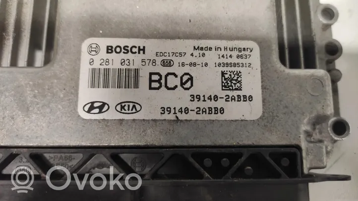 Hyundai Tucson LM Komputer / Sterownik ECU i komplet kluczy 39140-2ABB0