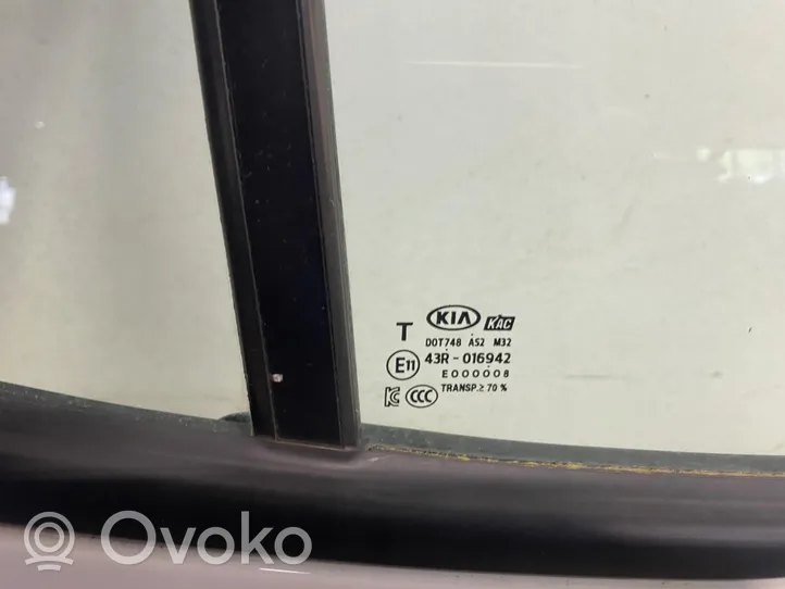 KIA Stonic Rear door 