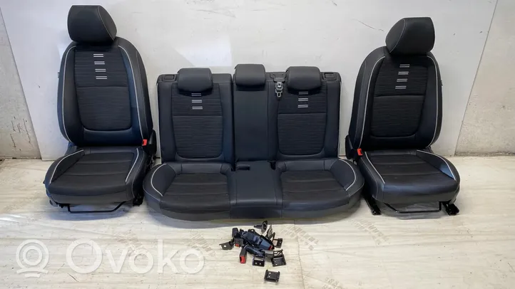 KIA Stonic Set sedili 