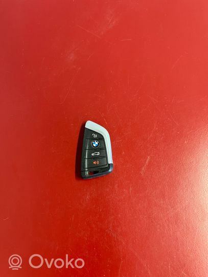 BMW X3 G01 Užvedimo raktas (raktelis)/ kortelė 8717500