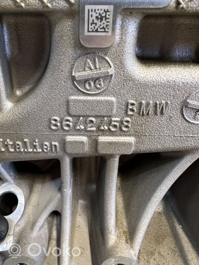 BMW X3 G01 Engine block 8642458