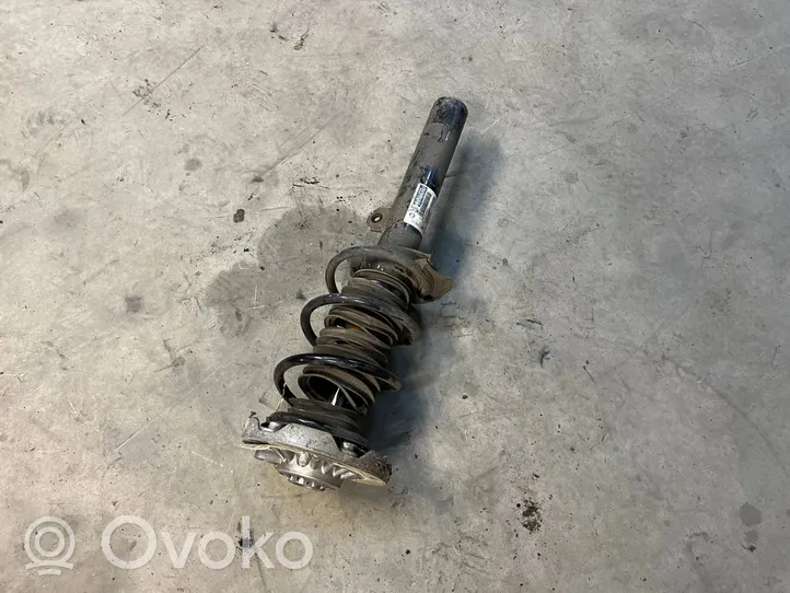 BMW X1 F48 F49 Front shock absorber with coil spring 6861692