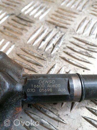 Nissan Primera Injecteur de carburant 16600AU600