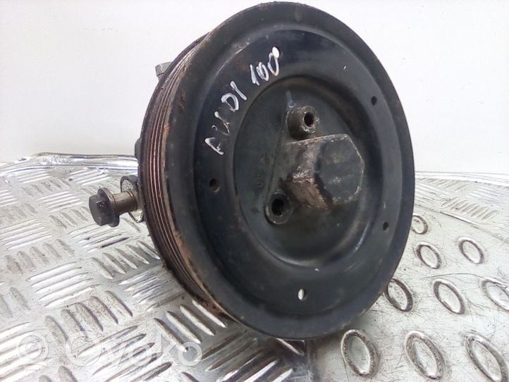 Audi 100 S4 C4 Pompe de direction assistée 048145155C