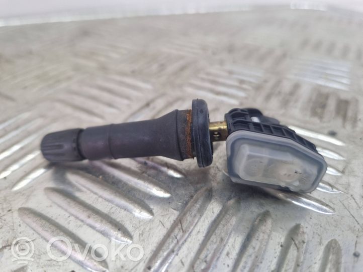 Ford Focus Tire pressure sensor 45557641