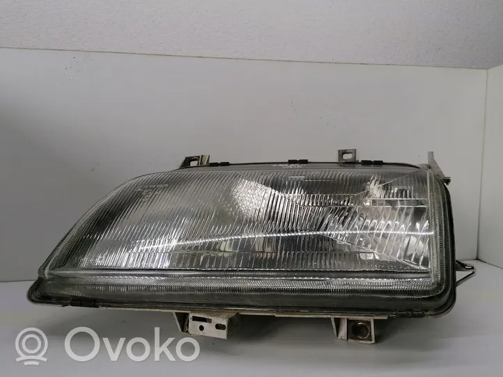 Volkswagen Sharan Faro delantero/faro principal 0301048301