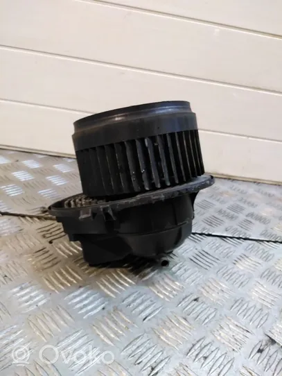 Volvo V70 Ventola riscaldamento/ventilatore abitacolo LHD28417