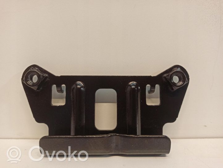 Volkswagen Golf Cross Radiator mount bracket 3G0907717