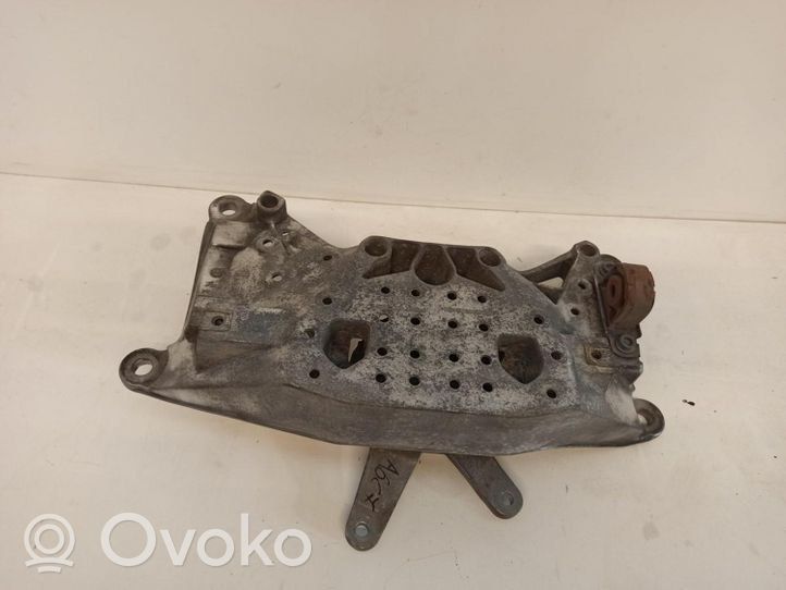 Audi A6 C7 Support de boîte de vitesses 4G0399263S