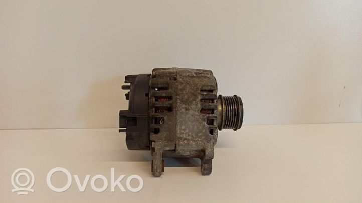 Volkswagen Tiguan Alternator 03L903023A