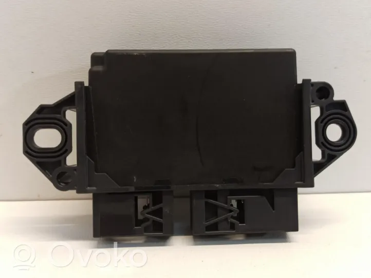 Audi A3 8Y Pysäköintitutkan (PCD) ohjainlaite/moduuli 5WA919283C