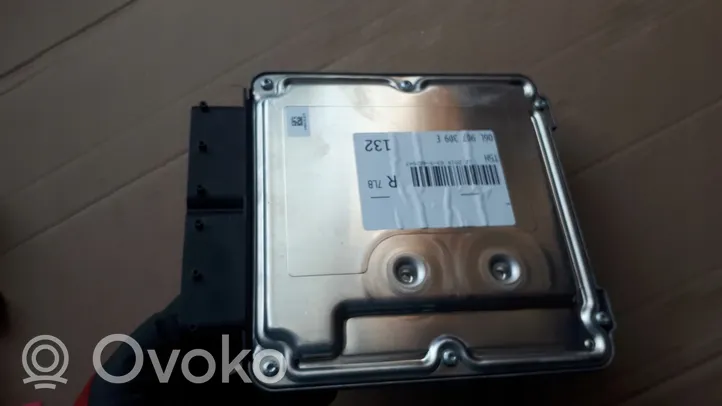 Audi A4 S4 B9 Sterownik / Moduł ECU 06L907309E