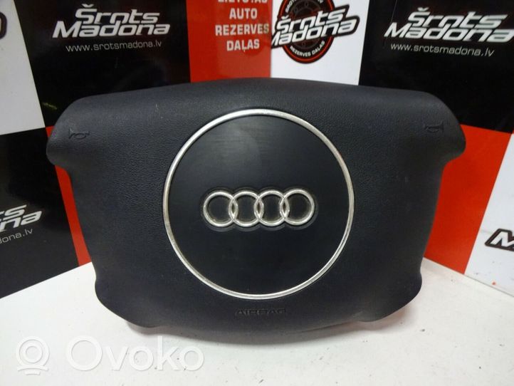 Audi A3 S3 8P Ohjauspyörän turvatyyny 8E0880201L