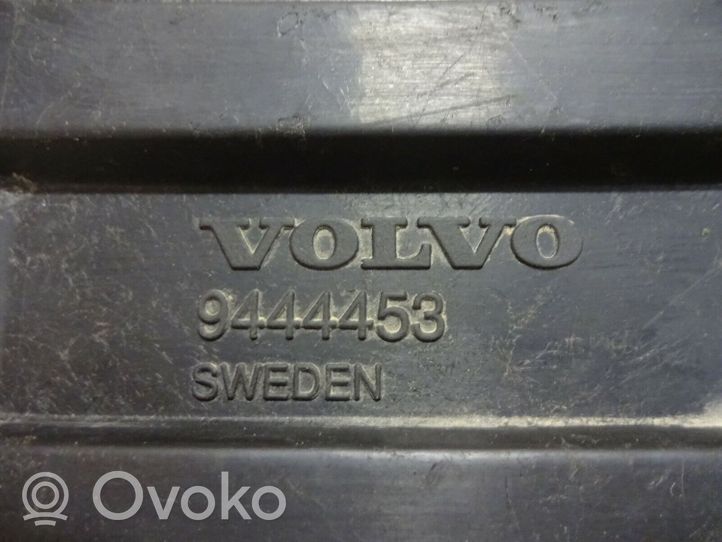 Volvo S70  V70  V70 XC Vassoio batteria 9444453