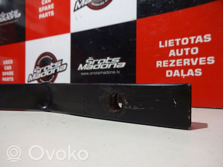 Audi A5 8T 8F Pannello di supporto del radiatore 8K0805528A