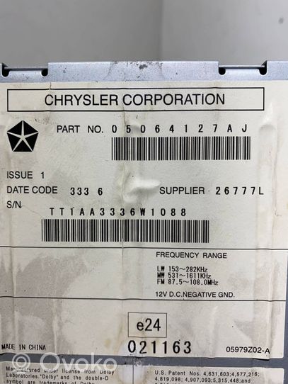 Chrysler Sebring (JS) Radio/CD/DVD/GPS-pääyksikkö 05064127AJ