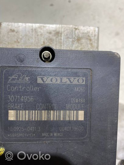 Volvo XC70 ABS Pump 30714956