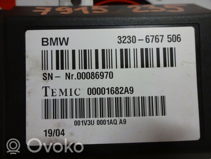 BMW 7 E65 E66 Vairo padėties el. varikliukas 6767506