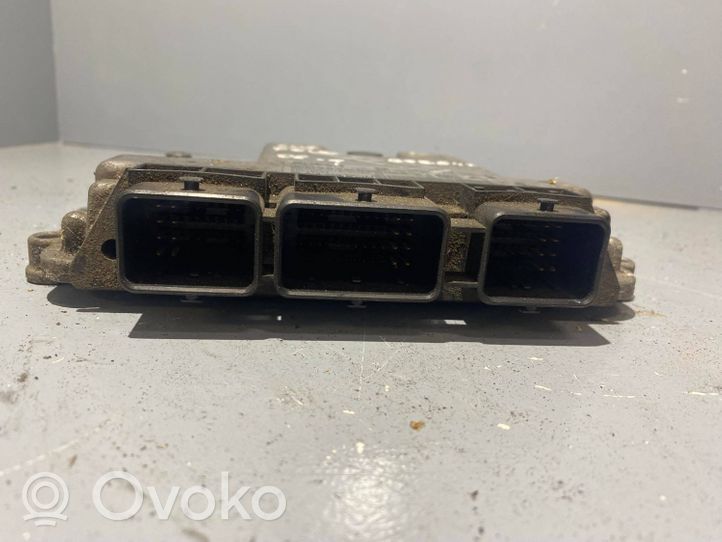 Peugeot 207 Sterownik / Moduł ECU 9661004480