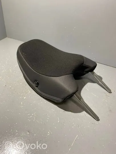 Volvo XC60 Priekinės sėdynės galvos atrama 