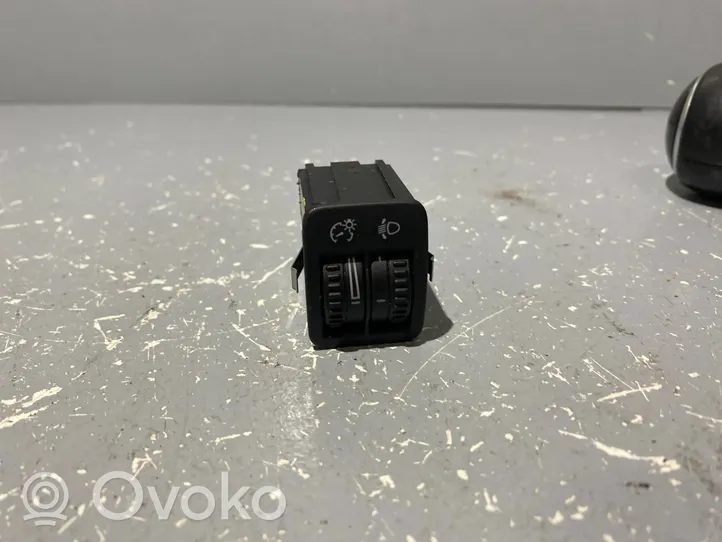 Volkswagen Golf Plus Przycisk / Pokrętło regulacji świateł 5M0941333A