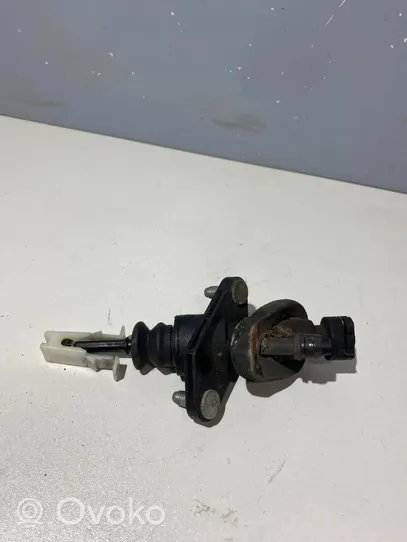 Opel Combo C Clutch master cylinder 55559241