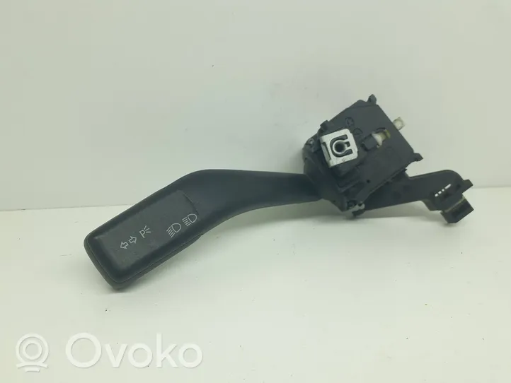 Volkswagen PASSAT B6 Indicator stalk 1K0953513