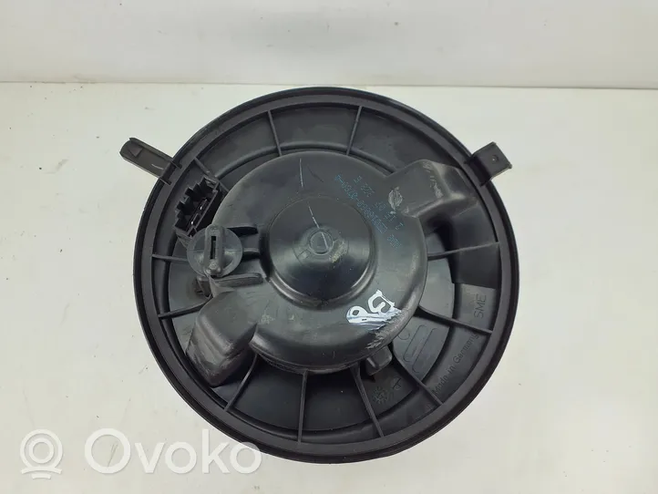 Volkswagen PASSAT B6 Ventola riscaldamento/ventilatore abitacolo 1K1819015