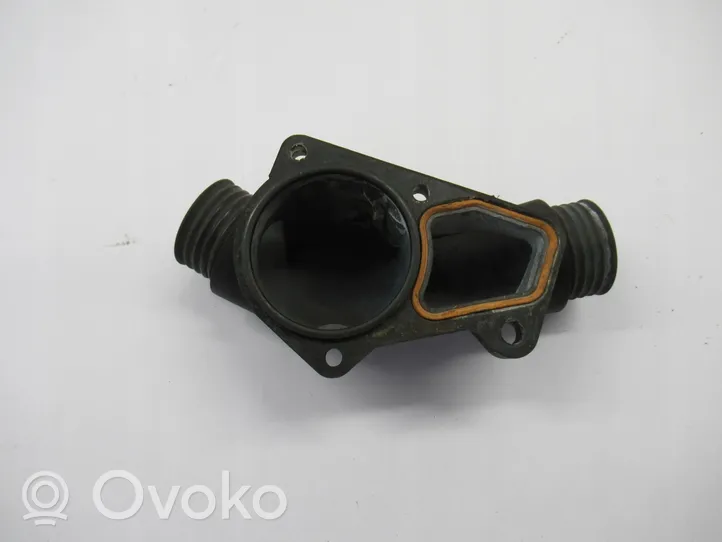 BMW 3 E36 Boîtier de thermostat OBUDOWA