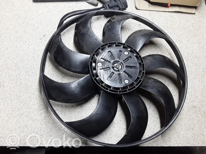 BMW 7 G11 G12 Ventilateur de refroidissement de radiateur électrique 8686162