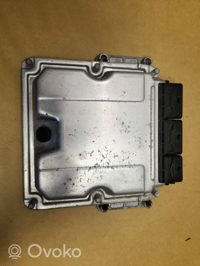 Renault Laguna II Sterownik / Moduł ECU 8200243785