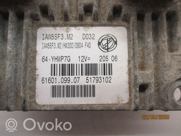 Fiat Grande Punto Calculateur moteur ECU 51793102