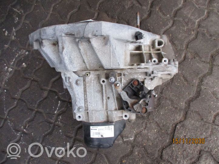 Nissan NV200 Mechaninė 5 pavarų dėžė JR51403