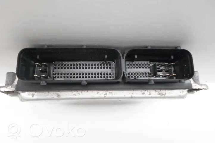 Audi A3 S3 8L Sterownik / Moduł ECU 06A906032EF