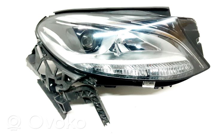 Mercedes-Benz GLE (W166 - C292) Faro/fanale A1668201459