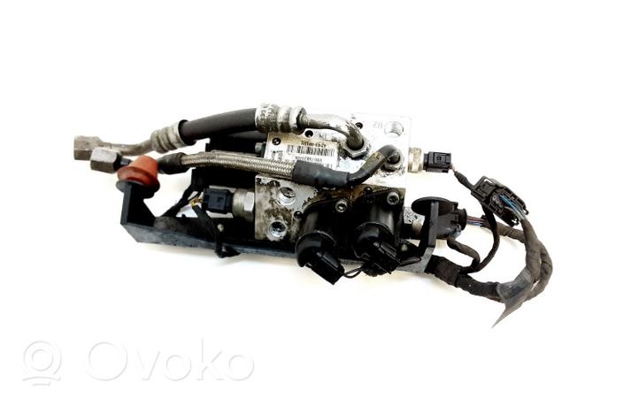 BMW 7 E65 E66 Air suspension compressor 6758704