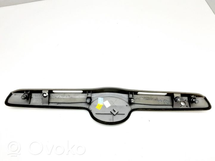 Toyota Camry Barra luminosa targa del portellone del bagagliaio 7680106120