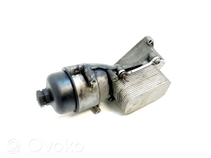 Volvo V60 Oil filter mounting bracket 