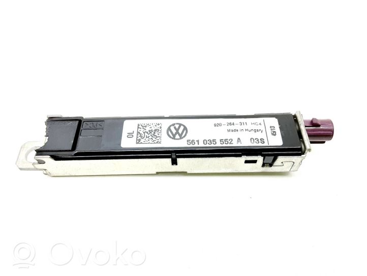 Volkswagen PASSAT B7 USA Antenas pastiprinātājs 561035552