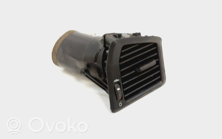 Volvo V70 Copertura griglia di ventilazione cruscotto 3409376