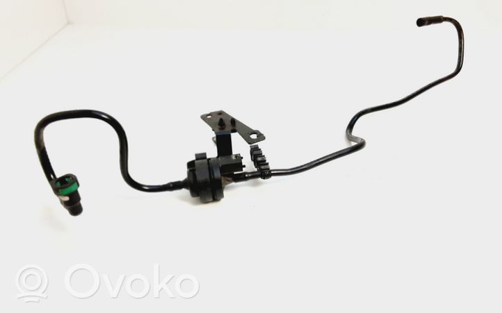 Volvo V50 Przewód / Wąż podciśnienia 3M519D289AE