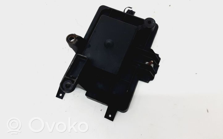 Dodge Grand Caravan Sulakerasiasarja 04692305AF