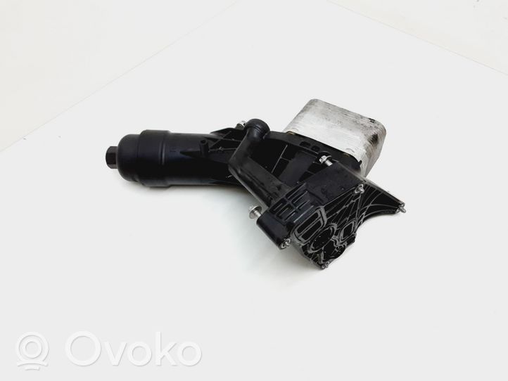 BMW X5 F15 Supporto di montaggio del filtro dell’olio 72361309