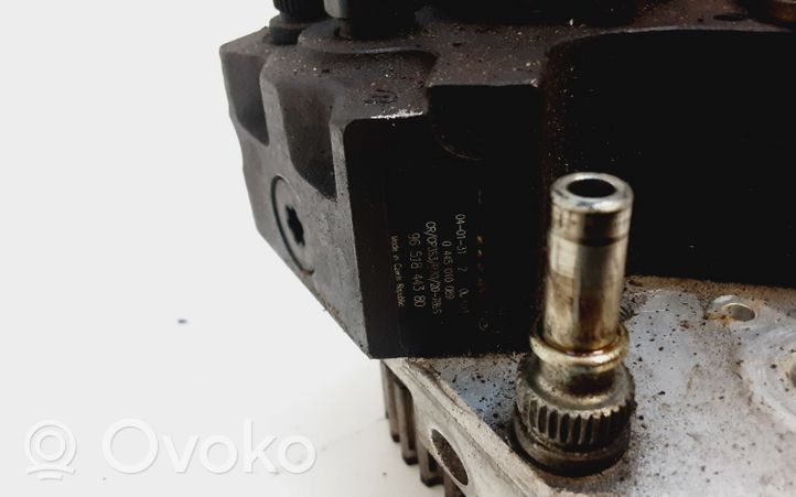 Volvo V50 Pompe d'injection de carburant à haute pression 0445010089