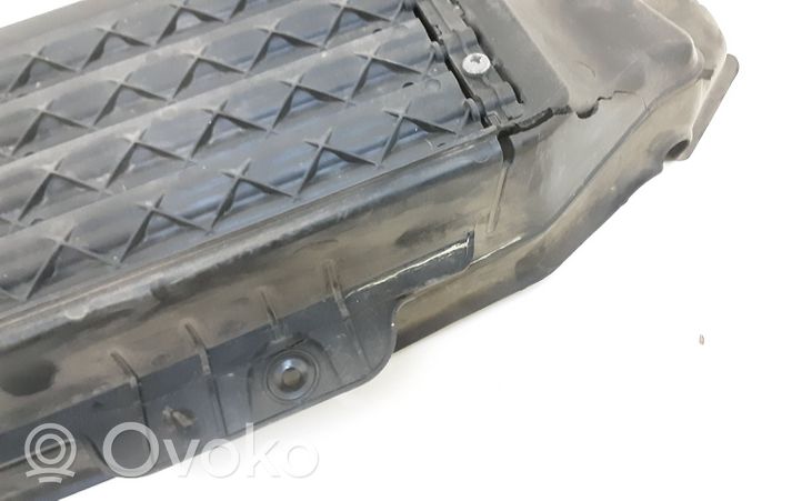 Volvo XC90 Wlot / Kanał powietrza intercoolera 31353797