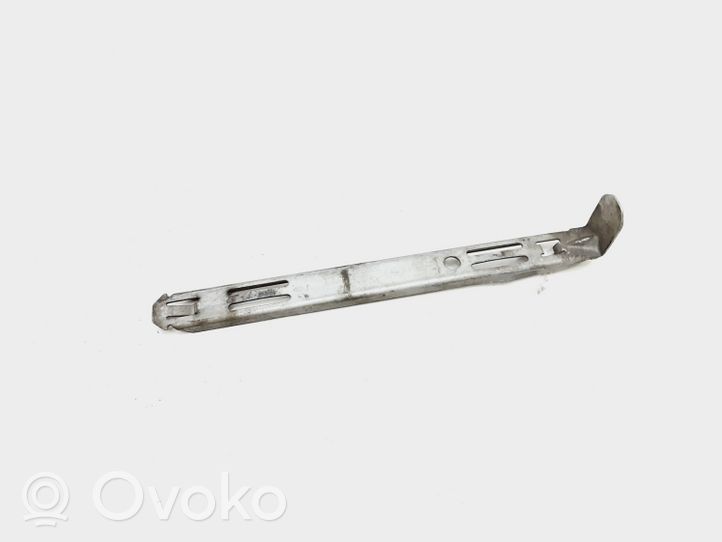 Volvo XC90 Headlight/headlamp mounting bracket 8637182