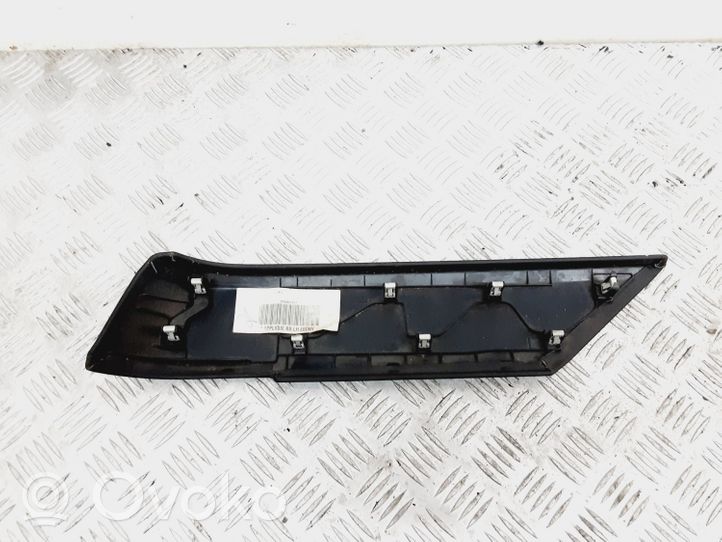 Land Rover Range Rover Sport L494 Etumatkustajan istuimen kiskon lista DK6227421A