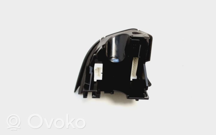 Volvo XC90 Ohjauspyörän painikkeet/kytkimet 8685478