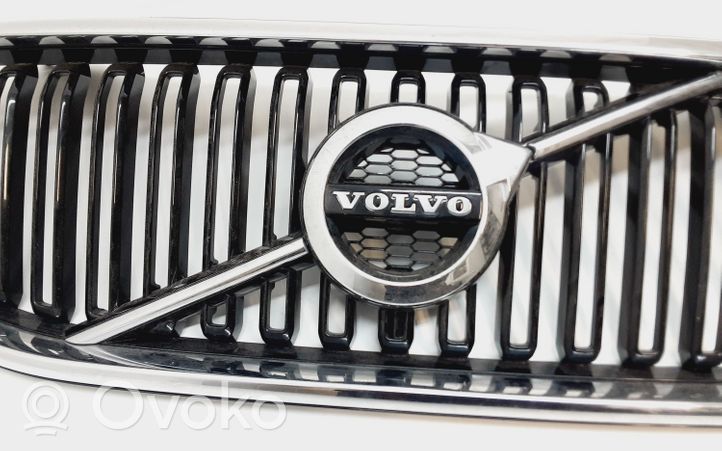 Volvo XC60 Grille calandre supérieure de pare-chocs avant 31425532